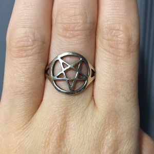 Sterling Silver Witch Pentagram Ring